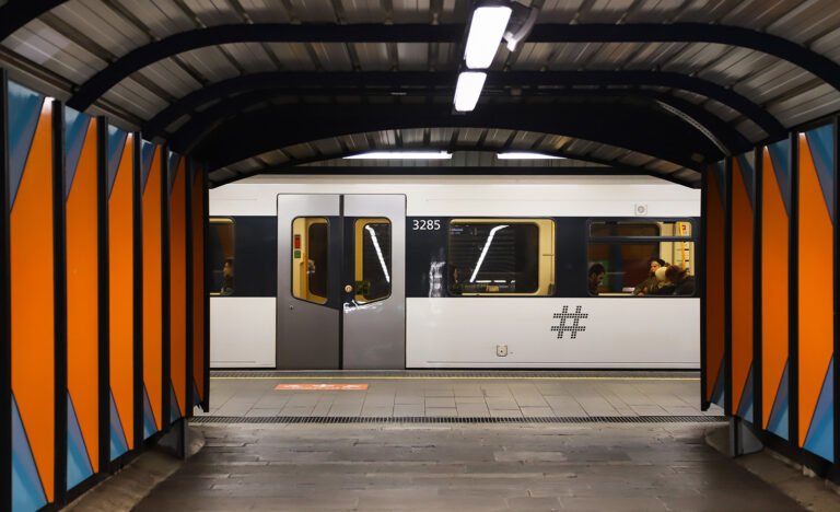 Stortinget station of Oslo T-Bane metro system. Photo: Michael715 / Shutterstock.com.