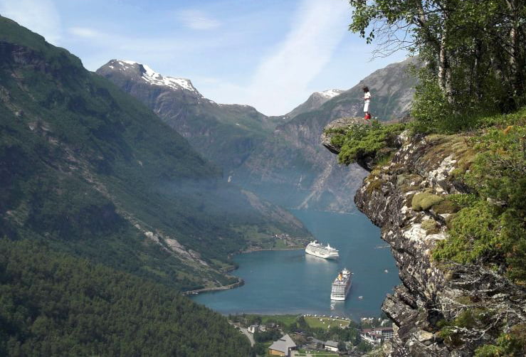 Geirangerfjord - picture from Wikitravel Geirangerfjord - picture from Wikitravel