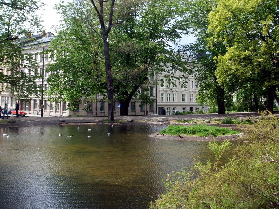 Leaving St. Hanshaugen Park