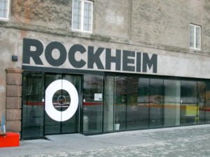 The entrance to Rockheim Museum