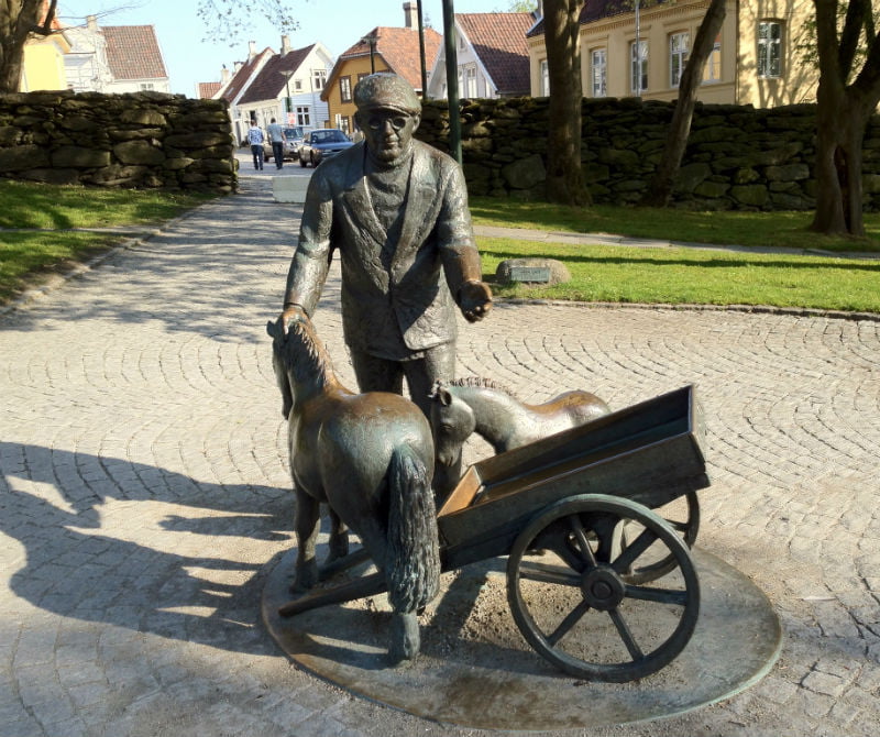 Street sculpture in Stavanger