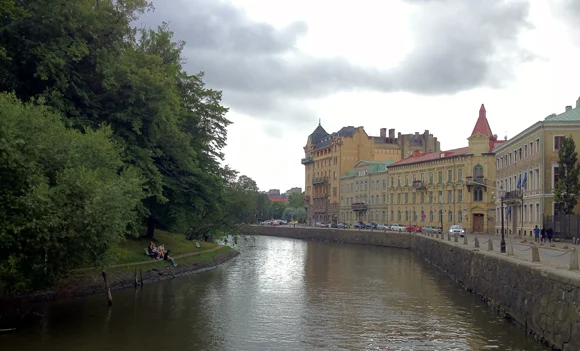 River through Göteborg