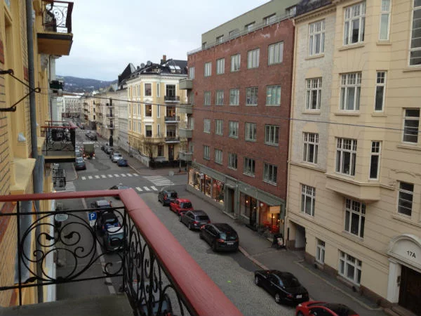 View from the balcony along Gimleveien