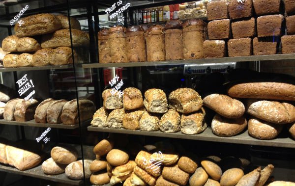 Fresh bread at Mathallen