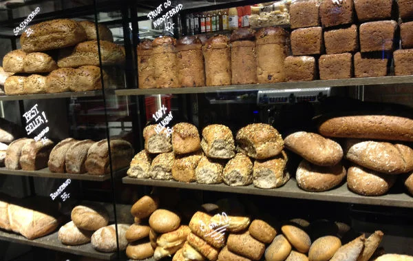 Fresh bread at Mathallen