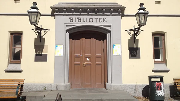 Trondheim library entrance. Photo: David Nikel.