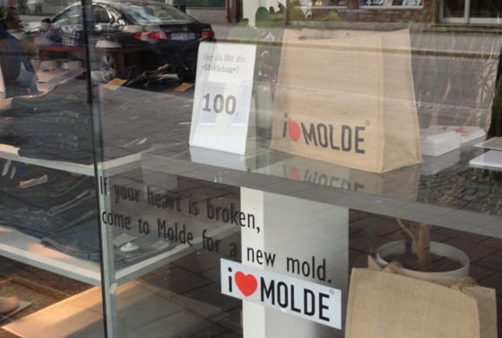 I love Molde stickers