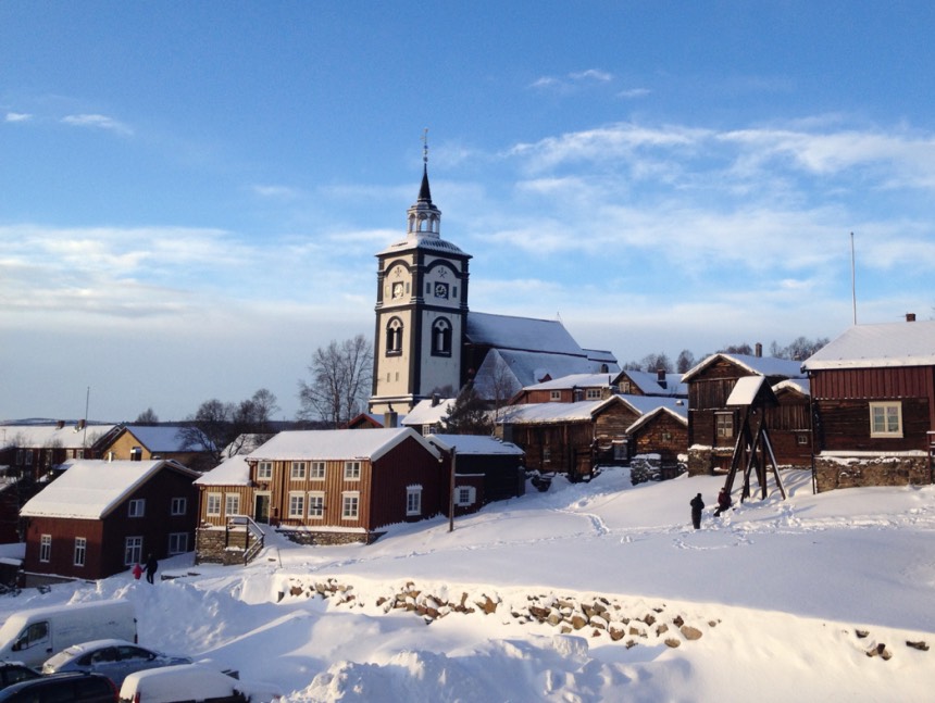 Winter scene from Røros, Norway. Photo: David Nikel.