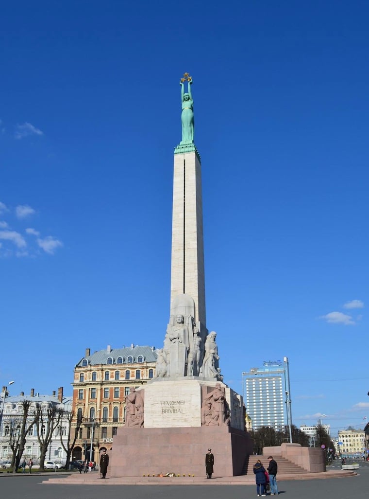 Freedom Monument