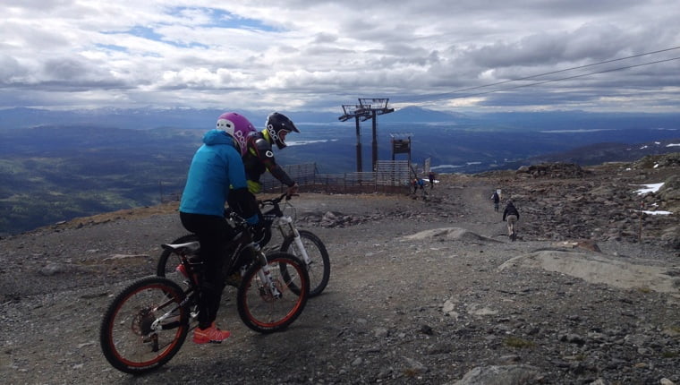 Bikers on Åreskutan