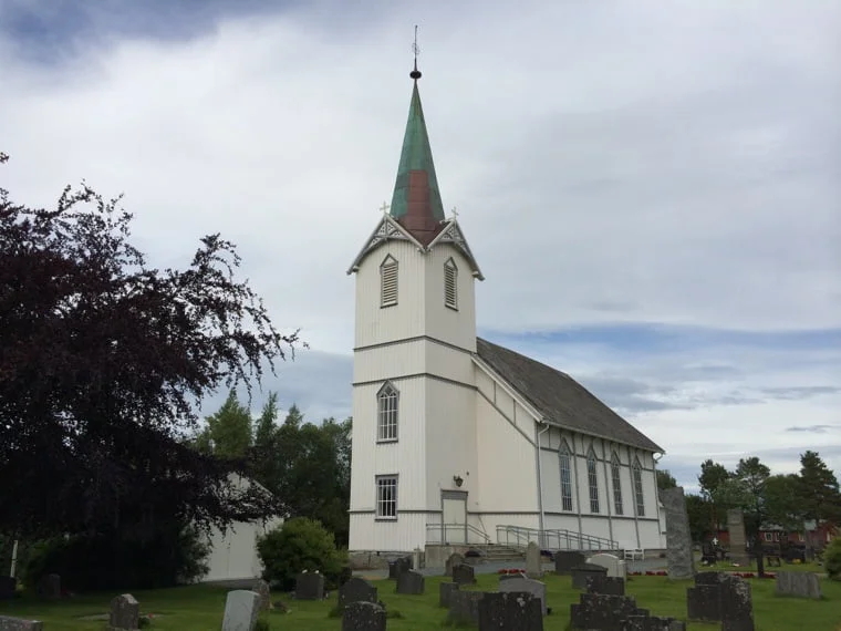 Lånke Church
