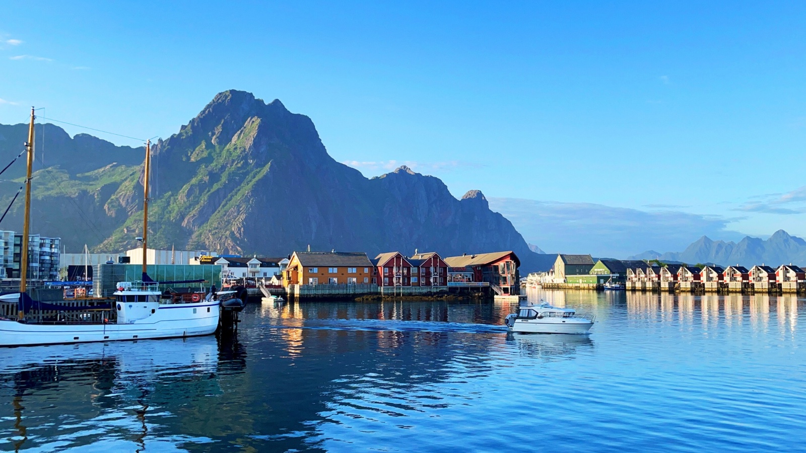 The waterfront and mountainous backdrop of Svolvær in Lofoten, Norway. Photo: David Nikel.