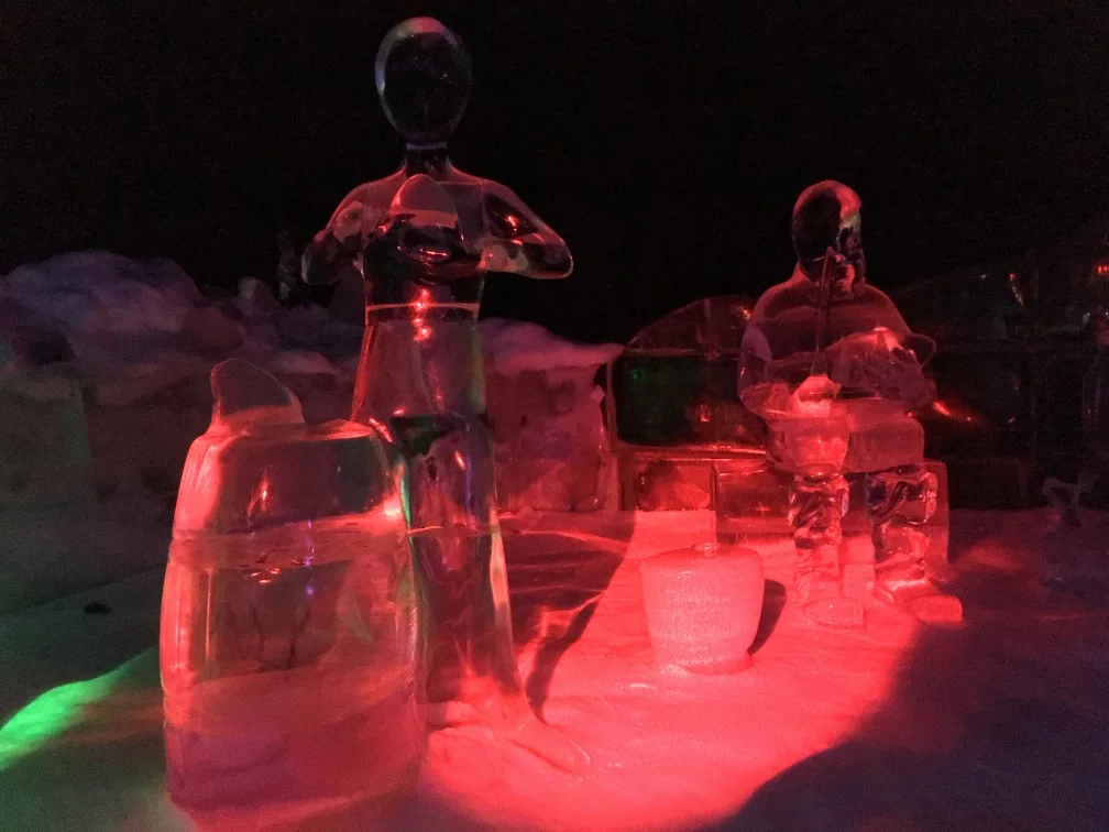 Ice bar