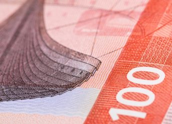 New Norwegian 100 krone note