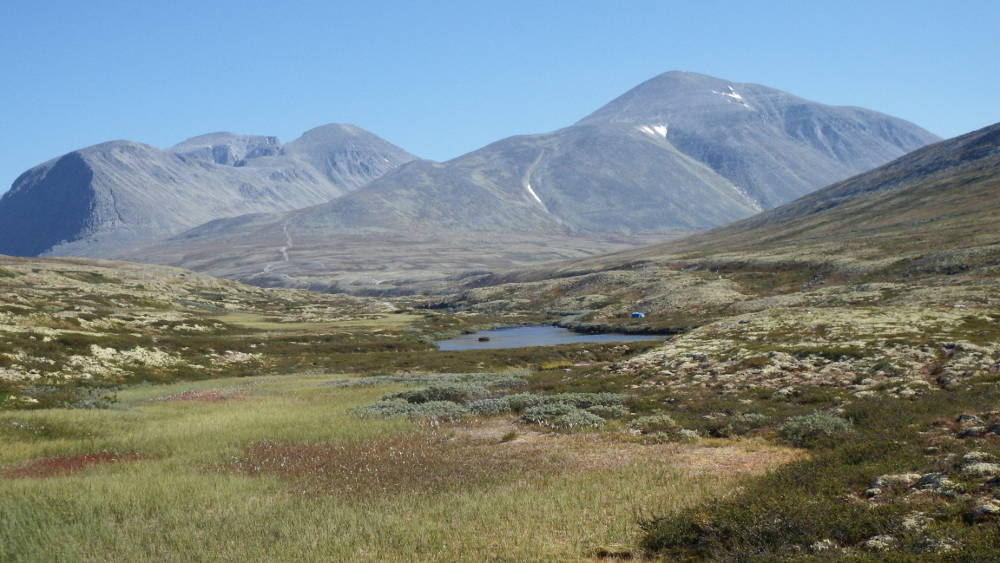 In Rondane national park hiking away from Rondavassbu