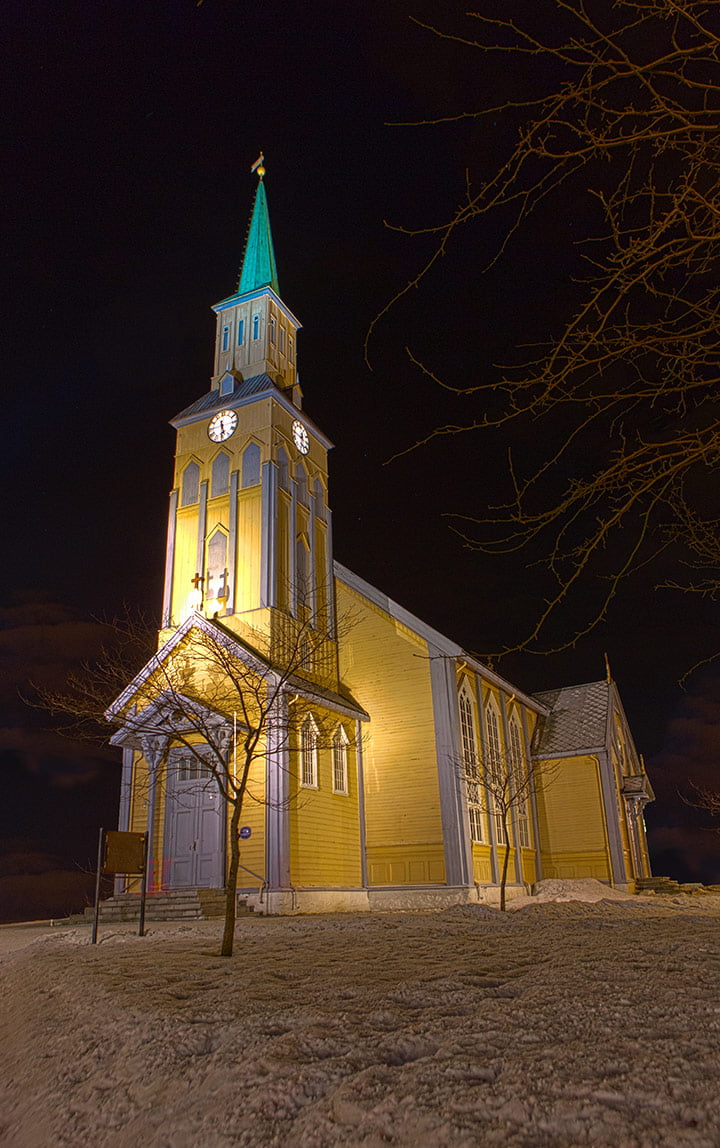 The wooden cathedral of Tromsø at night