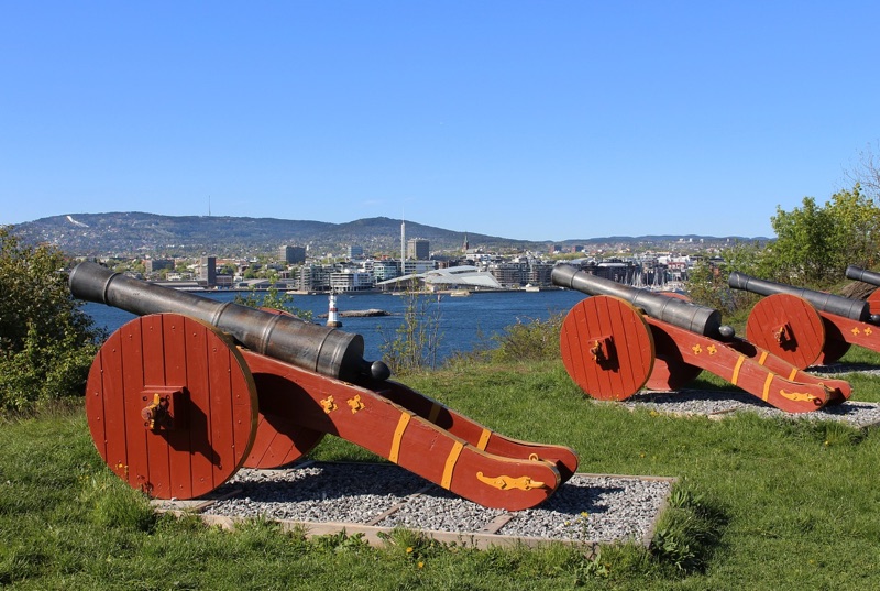 Guarding the Oslofjord