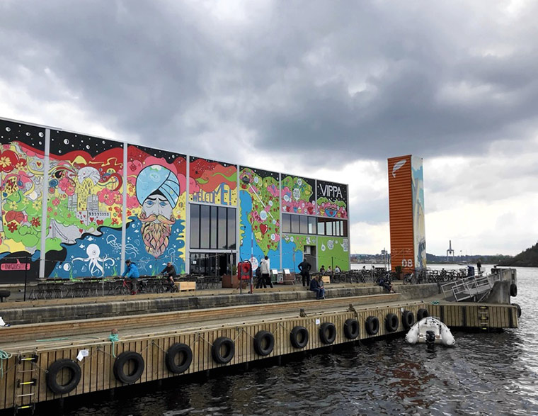 Street food cafe at Vippetangen on the Oslo waterfront.