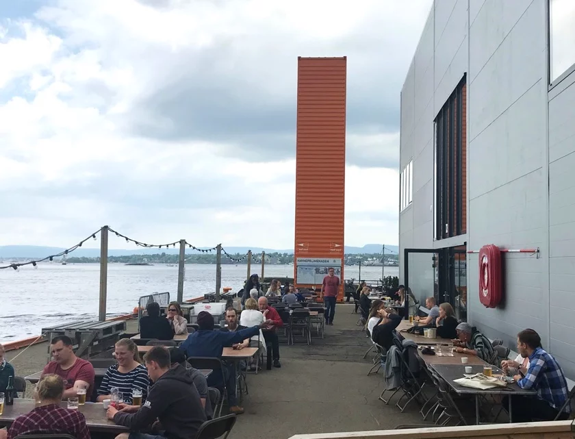 Eating outside along the Oslo waterfront