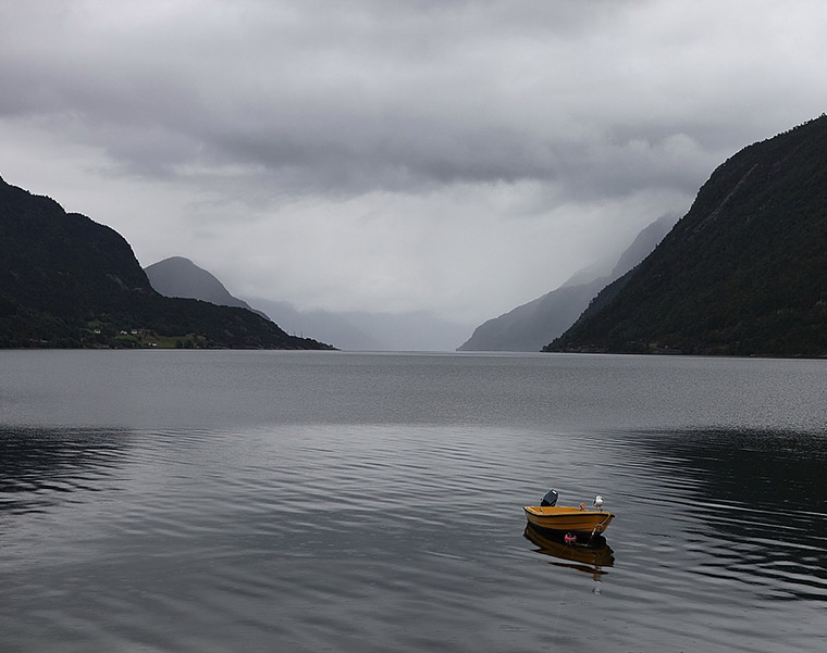 Cloudy day on the Nordfjord