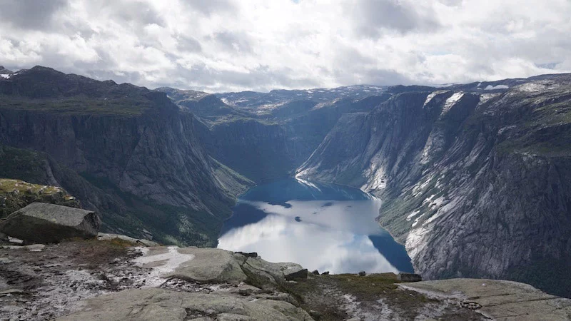 The spectacular mountain scenery of Norway
