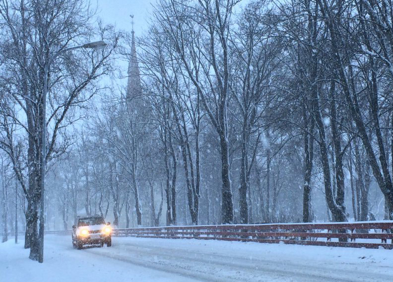 Winter driving conditions in Norway