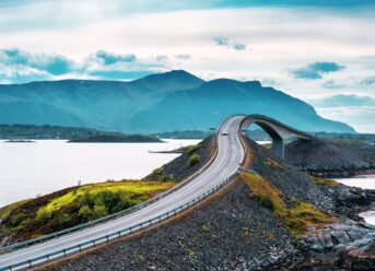 Norway Calling Bond, James Bond