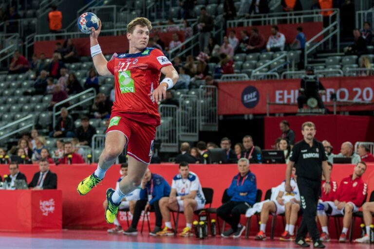 Norway men's international team playing an EHF EURO 2018 match. Photo: DarioZg / Shutterstock.com.
