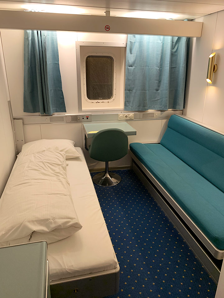 An outside cabin on the MS Vesterålen