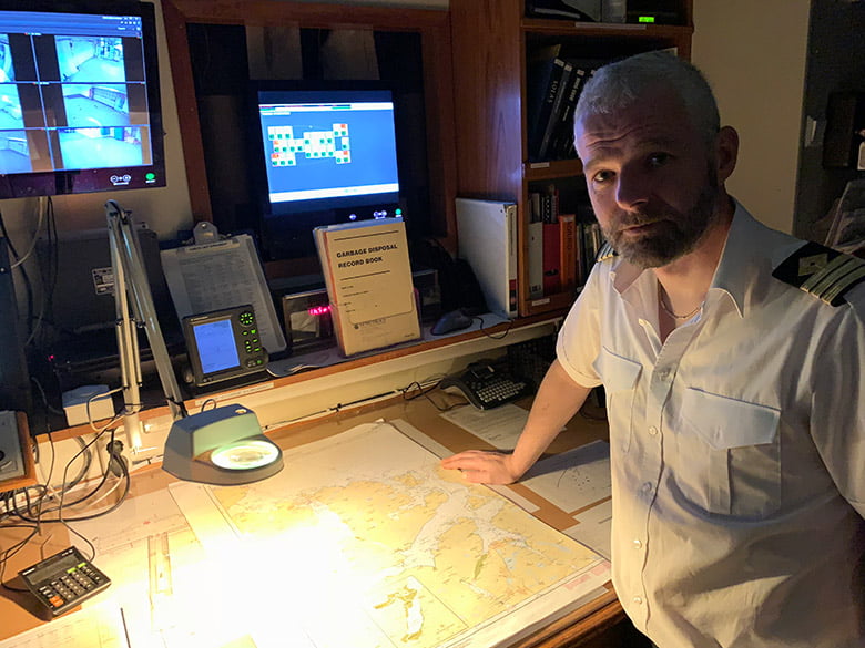 Chief Officer on the bridge of the MS Vesterålen