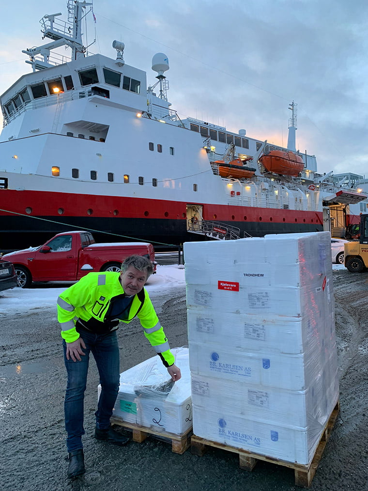 Nor-Lines cargo operation at the Trondheim Hurtigruten terminal