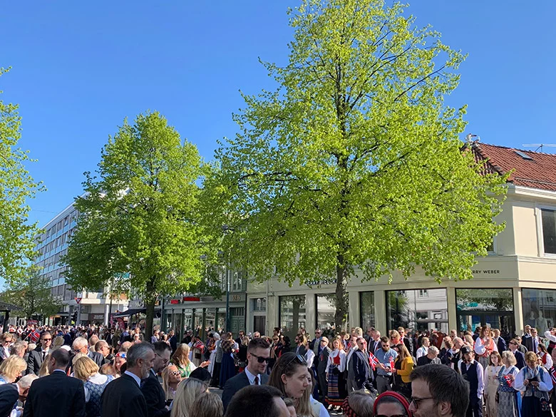 Lining the streets of Trondheim on May 17