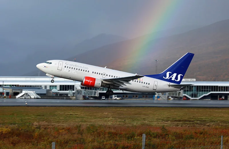 SAS airplane with rainbow