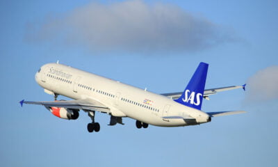 SAS aircraft taking off from Amsterdam