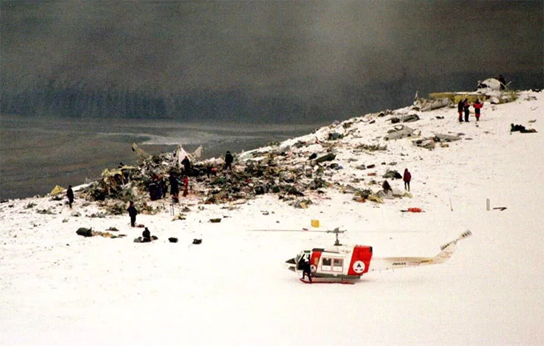 Svalbard plane crash