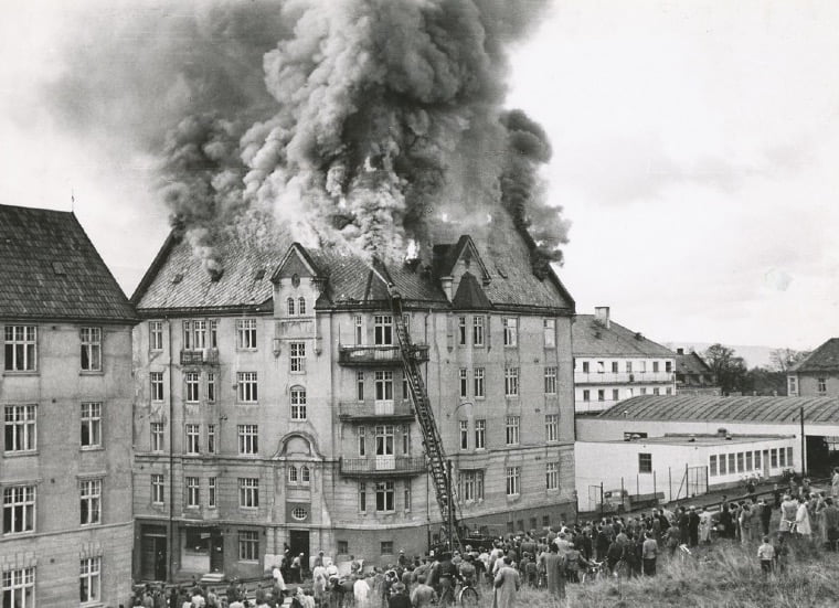 Building on fire in Trondheim, 1953