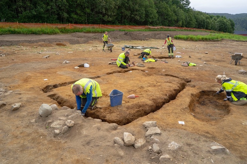 Archaeologists at Vinjeøra