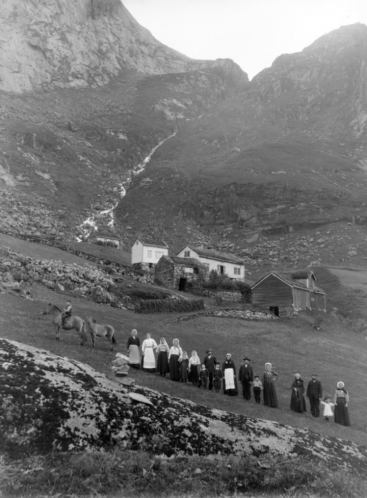 Historic photo from Kløvtveit, Gulen, Norway approximately 1890