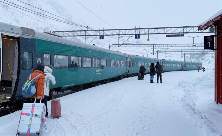 Vy train at Myrdal station in Norway. Photo: David Nikel.