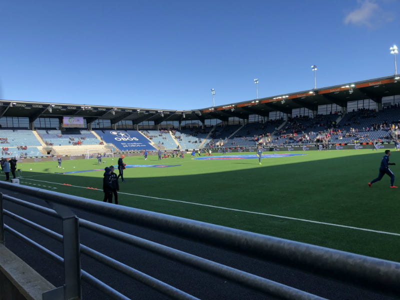 empty viking stadium