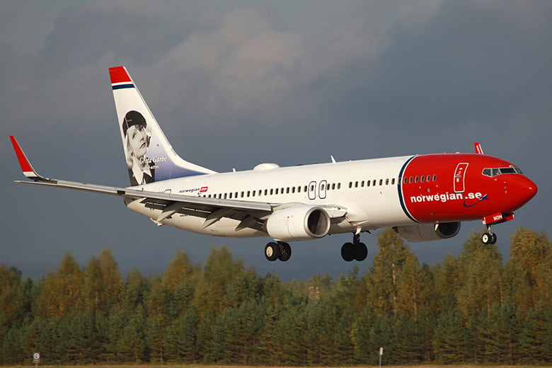 Norwegian 737-800 plane featuring Greta Garbo