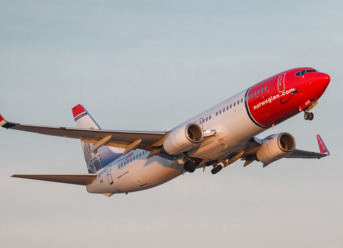 Norwegian Air Shuttle Boeing 737-800 in the air