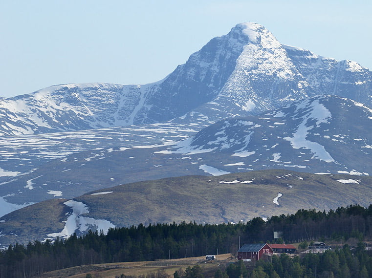 View towards Høgronden (2118m) from the mining site at Folldal Verk.