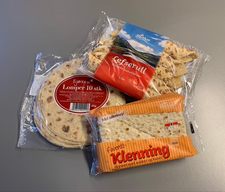 Savoury and sweet lefse examples from a Norwegian supermarket