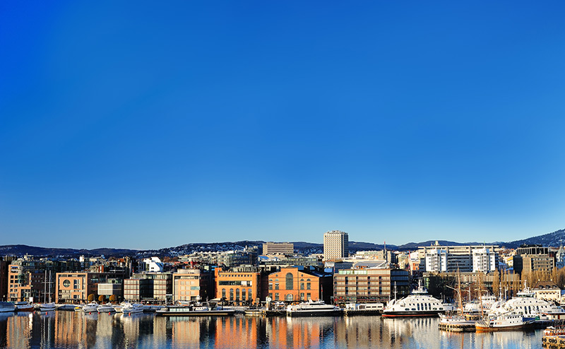 Summer weather in Oslo along the waterfront