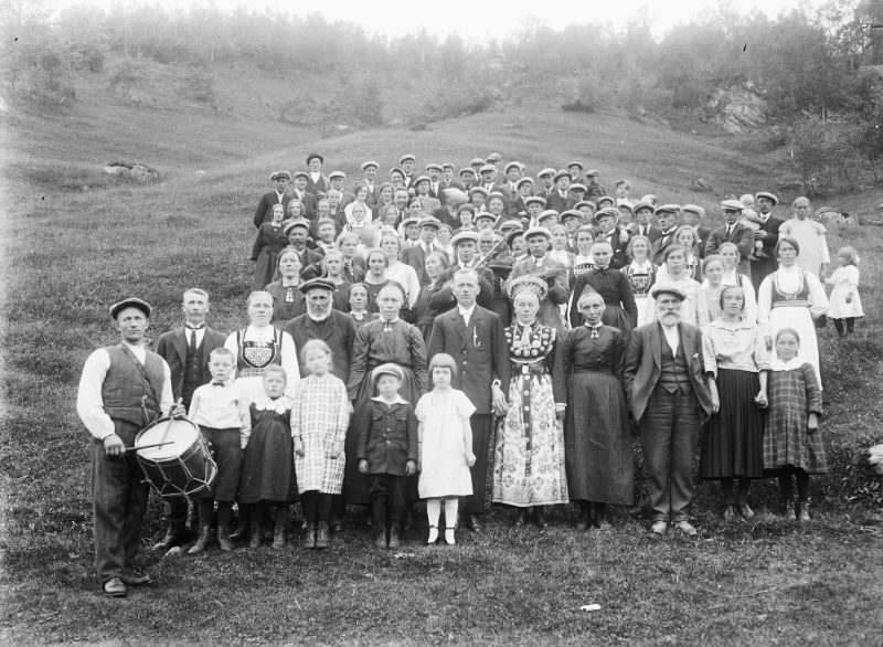 A historic Norway group photo featuring a drummer