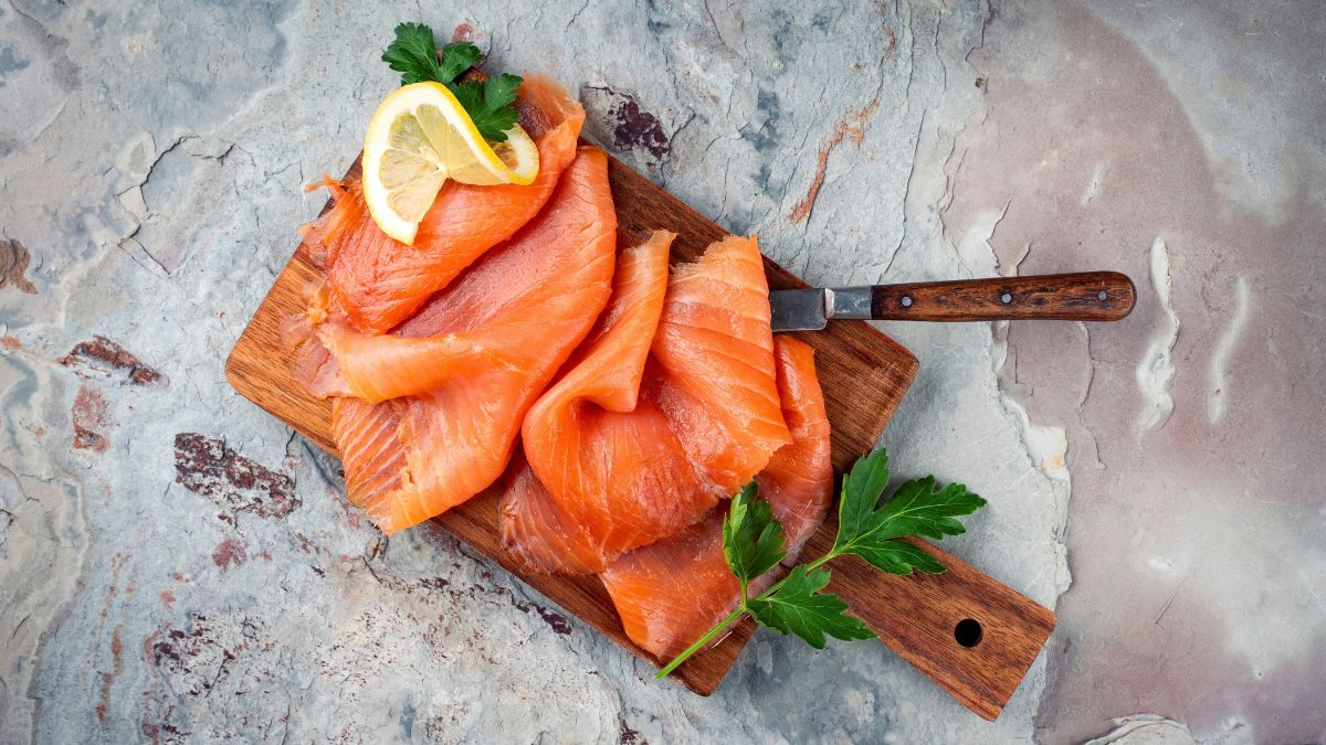 Smoked salmon platter.