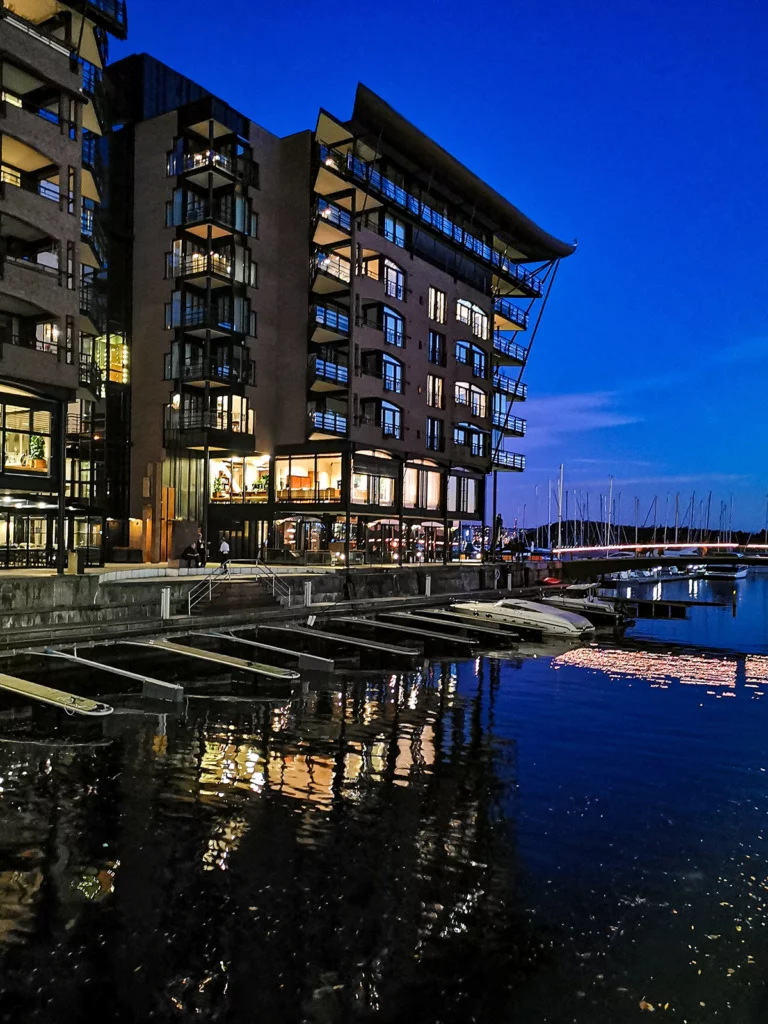 Apartments at Aker Brygge in the evening