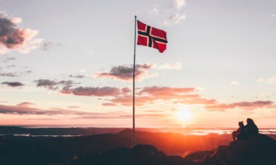 Norway flag war memorial