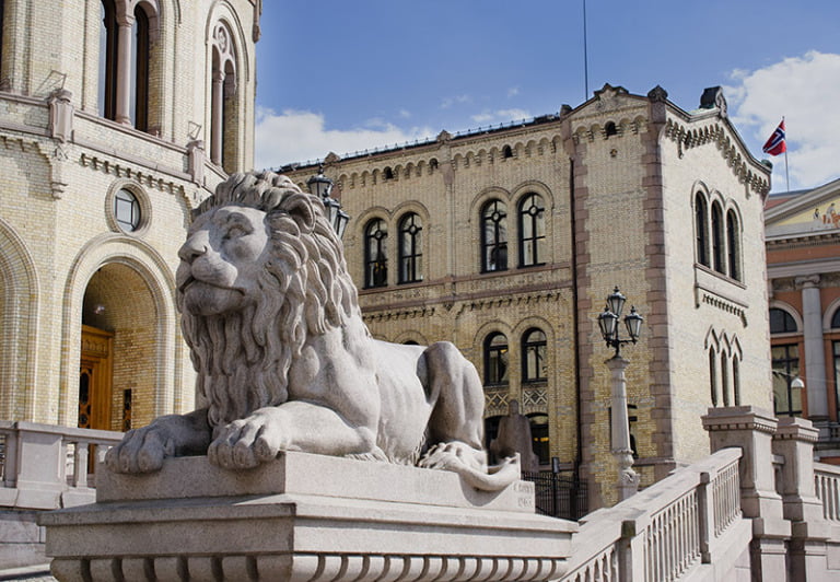 Oslo stone parliament buildings.